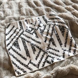 Mini sequins skirt